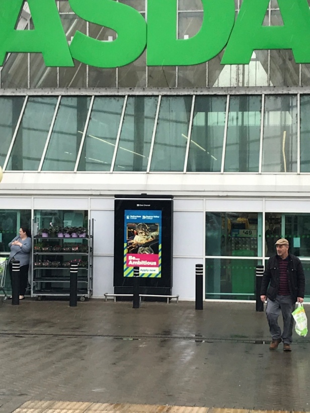 Advertising in Supermarkets - Media Planning & Buying Specialists -