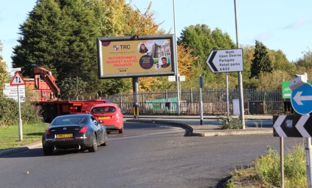 Digital Roadside Advertising - Media Planning & Buying Specialists -