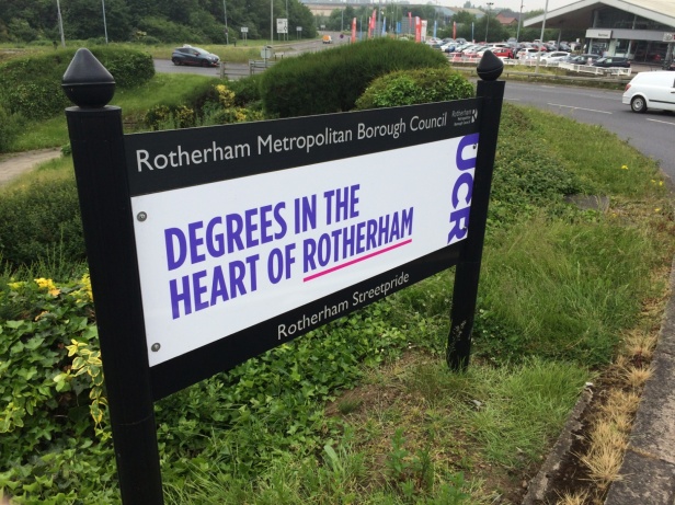 Roundabouts and Boundary Sign Advertising - Planning & Buying Experts -
