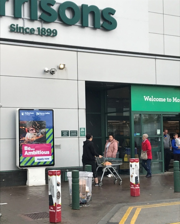 Advertising in Supermarkets - Media Planning & Buying Specialists -