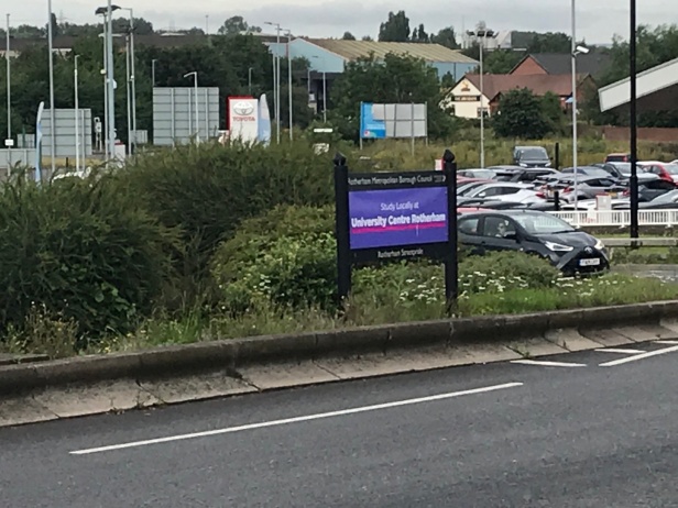 Roundabouts and Boundary Sign Advertising - Planning & Buying Experts -
